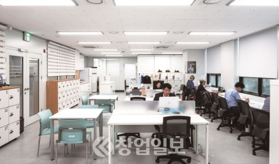 서울50+재단 중부캠퍼스 공유사무실 전경