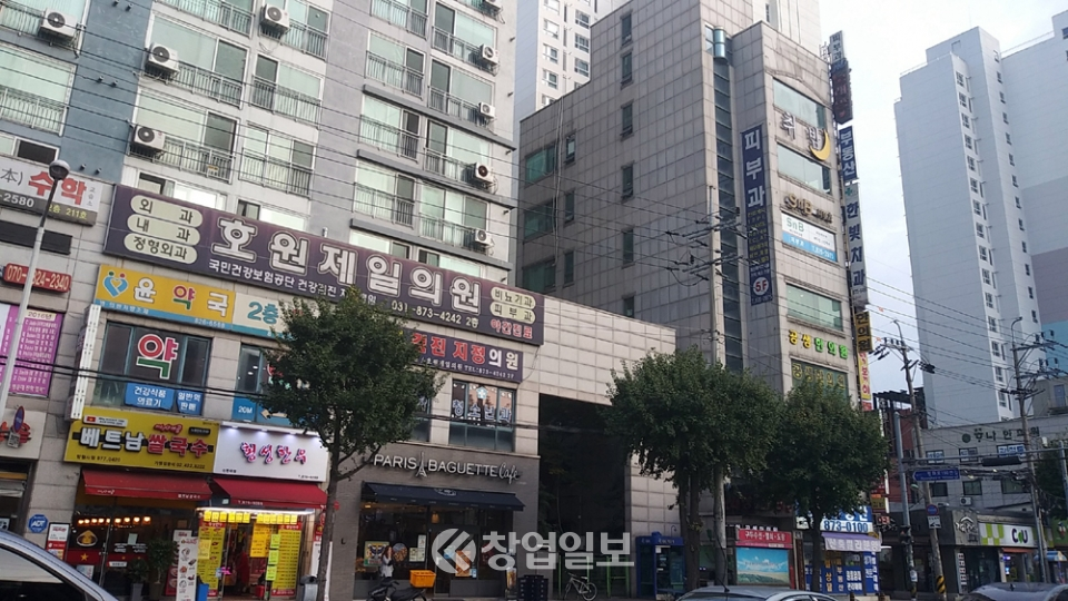 서울지역 소상공인 매출이 전주 대비 18%p 하락했다.